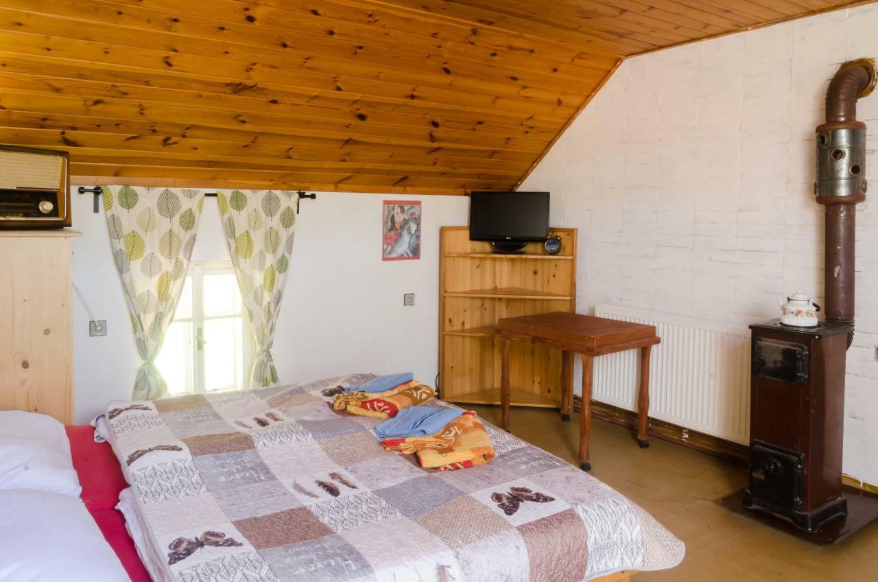 Chaloupka U Sv. Dyndy Apartman Nová Ves Kültér fotó